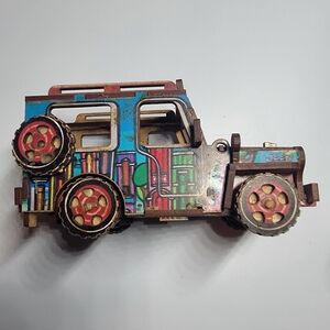 Colorful Wooden Jeep With Single Shot Glass